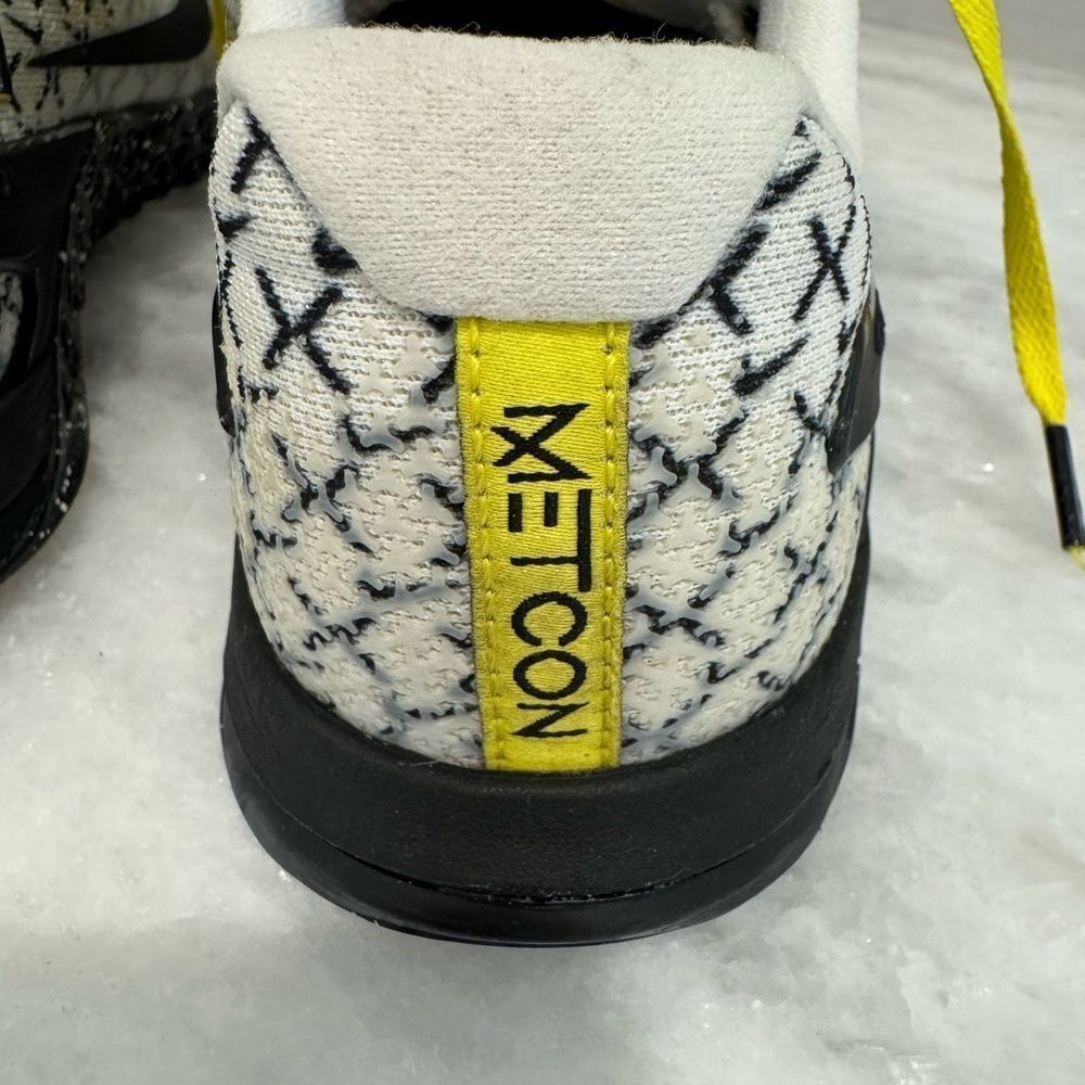 NIKE Metcon 4 ' White Dynamic Yellow ' SKU AO2806 107 white with black Xs size 8 - Picture 11 of 12